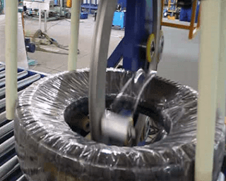 tyre stretch wrapping machine