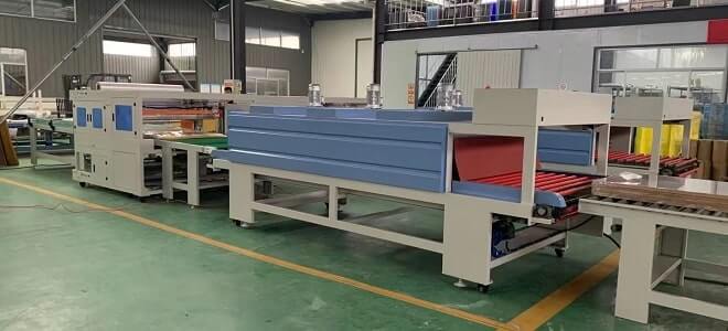 Door shrink wrapper-automatic panel packaging line